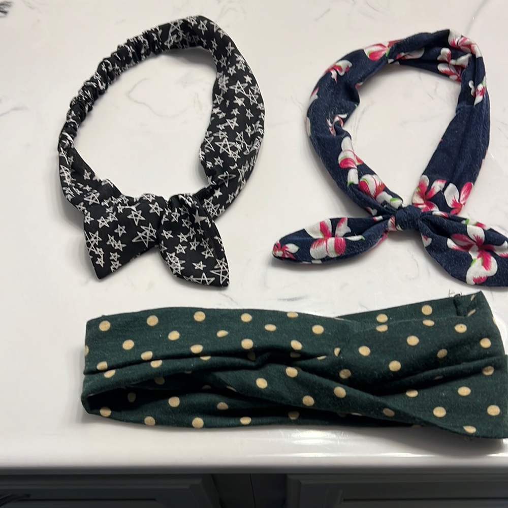 Womens 3 new headbands 2 with bows on top super cute nwot